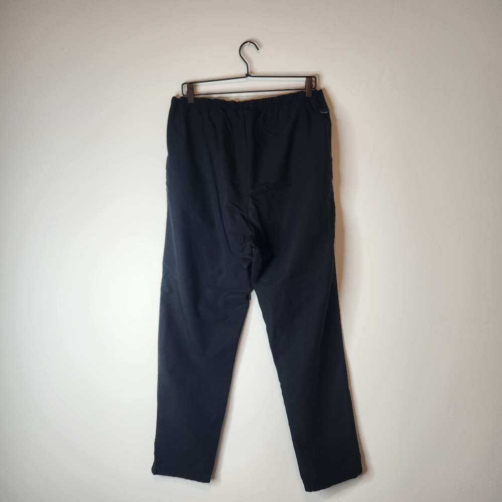 L.L. Bean Hiking Outdoor Pants - Picture 2 of 11